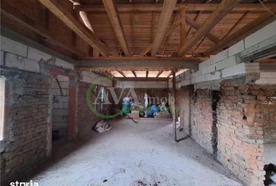 Casă cu 5 camere cu Teren 1200 Mp în Gherăiești - 3