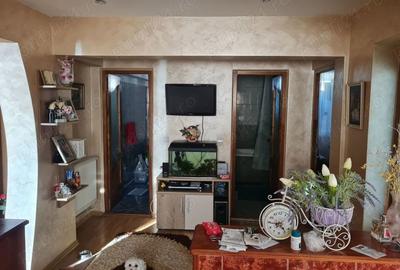 Apartament cu 3 camere decomandat în Mărăței - 4