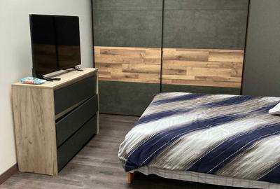 Apartament cu 3 camere decomandat în Central - 4