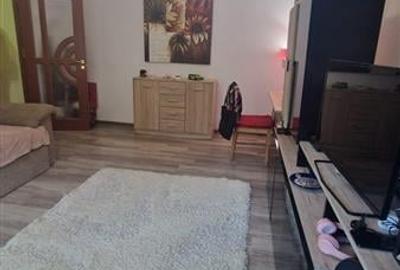 Apartament 2 camere decomandat intrare Racadau - 2