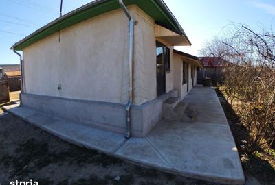 Casă cu 4 camere cu Teren 1770 Mp în Ciorani - 18