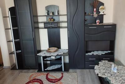 Apartament cu 3 camere semidecomandat în Central - 10
