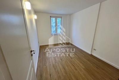 Spațiu comercial, de 45 mp, în Central