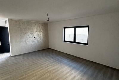 Casă cu 3 camere în Central - 3