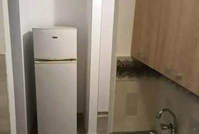 Garsonieră decomandată, mobilată în Pajura - 4