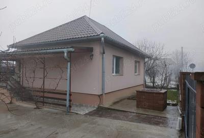 Casă cu Teren 1000 Mp în Central - 5