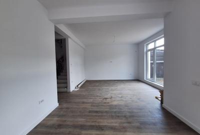 VILA DE LUX TIP DUPLEX, P+1, 4 CAMERE, ZONA FUNDENI, INCALZIRE IN PARDOSEALA - 8