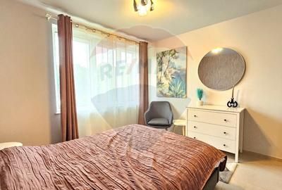 Inchiriez apartament modern cu 4 camere in zona Parcul Central - 9