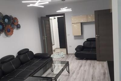 Inchiriez Apartament  3 Camere Etaj 1  zona Boema - 2