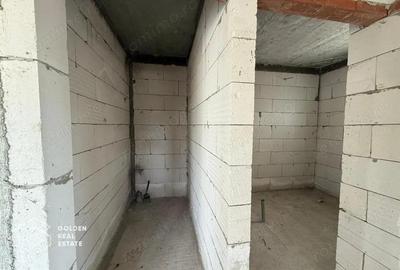 Casă cu 4 camere cu Teren 300 Mp în Zimandu Nou - 12