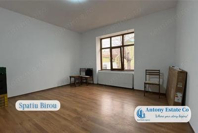 Spațiu comercial, de 64 mp, în Central - 4