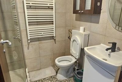 Garsonieră decomandată în Titan - 5