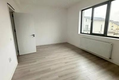 Casă cu 3 camere cu Canalizare în Central - 10