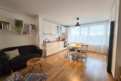 Apartament 3 camere | Bloc nou | Etaj 2 | Parcare | Piata 1 Mai - 1