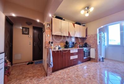 Apartament 2 camere, decomandat cu balcon - Semaforului - 7