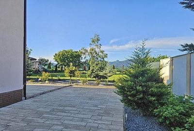 Structura Generoasa Zona Linistita - 23