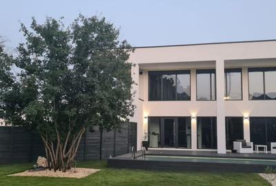 Casă cu 4 camere în Dumbrăveni - 2