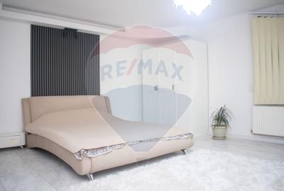 Casă cu 5 camere cu Piscina în Ghighiu - 16