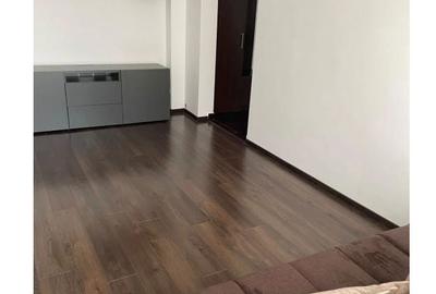 Apartament cu 3 camere în Berceni - 2