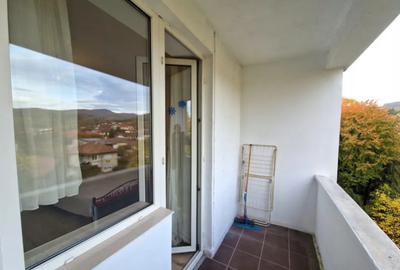 Apartament cu 3 camere decomandat în Săsar - 3