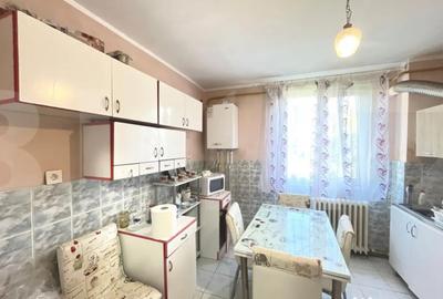 Apartament cu 4 camere semidecomandat, mobilat în Central - 6