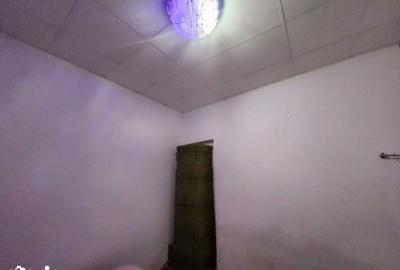 Casă cu 4 camere cu Teren 250 Mp în Calea București - 4