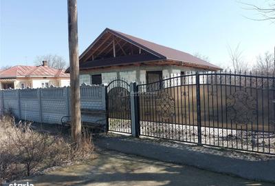 Casă cu 3 camere în Galbenu - 6