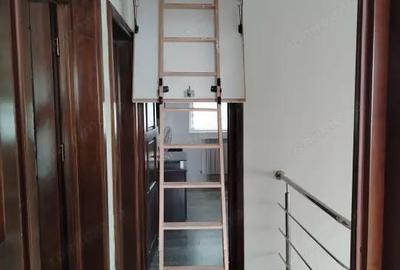 Casă cu Teren 329 Mp în Cârcea - 5