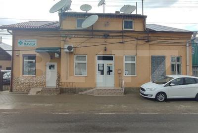 Spațiu comercial, de 60 mp, în Arbore