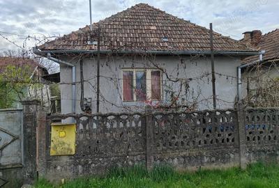 De vanzare doua case parinte?ti pe acela?i teren, in Ca?eiu, jud. Cluj - 8