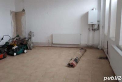 Casă cu 7 camere cu Teren 439 Mp în Pucioasa - 5