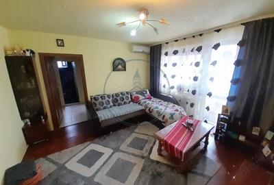 Apartament 3 camere semidecomandat, zona Big - 2