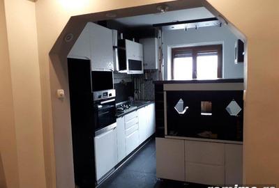 Garsonieră decomandată în Ozana - 2