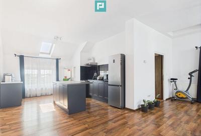 Apartament deosebit cu 3 camere , zona Fratelia - 9