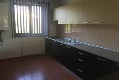 Casă individuală cu 7 camere cu Canalizare în Corbeanca - 6