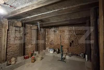 Casă cu 3 camere cu Teren 1644 Mp în Central - 17