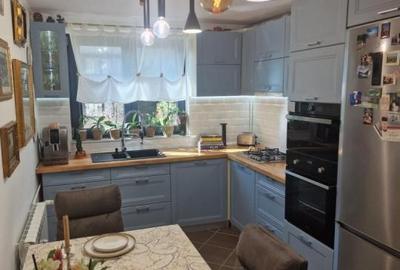 GM1725 Vanzare apartament Titan, 3 camere decomandat ,high-class - 16