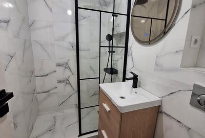 Apartament cu 2 camere decomandat în Central - 8