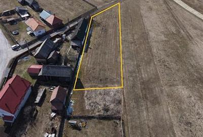 Teren Construcții intravilan de 1493 mp, în Suseni - 3