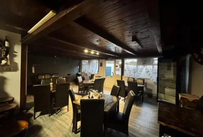 Spațiu comercial, de 258 mp, în Central - 7