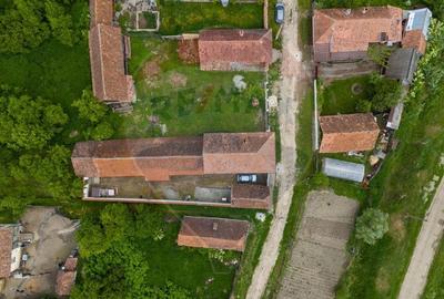 Casă cu 5 camere cu Teren 396 Mp în Ungra - 23