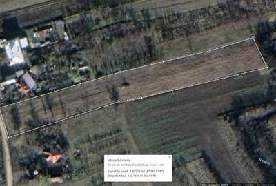 Teren de 4400 mp, în Ceaușești - 7