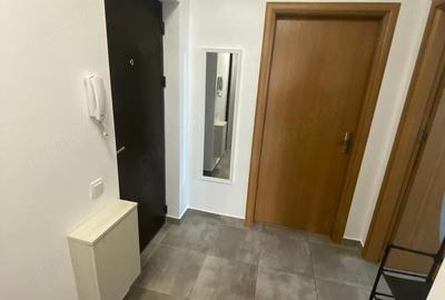 Apartament cu 2 camere decomandat în Apărătorii Patriei - 4