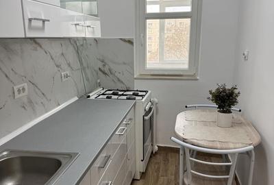 SEBASTIAN - Garsoniera RENOVATA - CENTRU VULCAN - 3