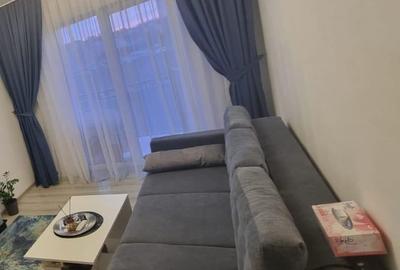 Apartament cu 3 camere semidecomandat în Arhitecților - Calea Cisnădiei