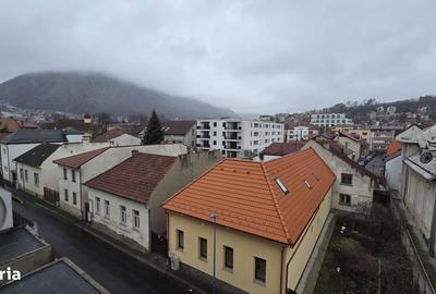 Apartament cu 3 camere decomandat în Blumăna - 7