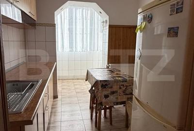 Apartament cu 2 camere decomandat, mobilat în Florilor - 3