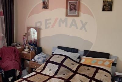 Apartament cu 3 camere de vânzare în zona Obcini - 9