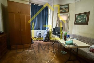 Casă cu 9 camere cu Canalizare în Unirii - 6