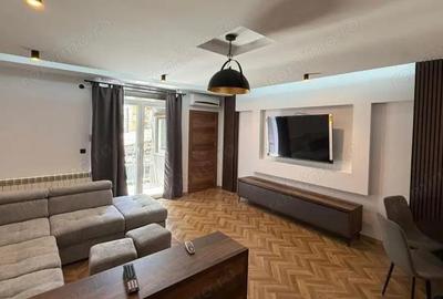 Vanzare apartament de doua camere Vitan - 2